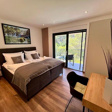 House & Home Slatine Εξωτερικό φωτογραφία