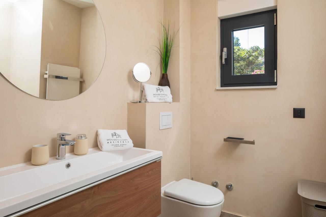 House & Home Slatine Εξωτερικό φωτογραφία