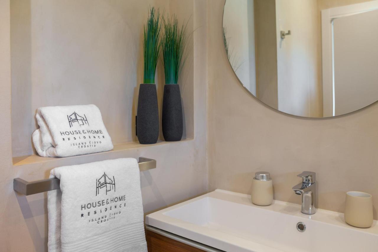 House & Home Slatine Εξωτερικό φωτογραφία