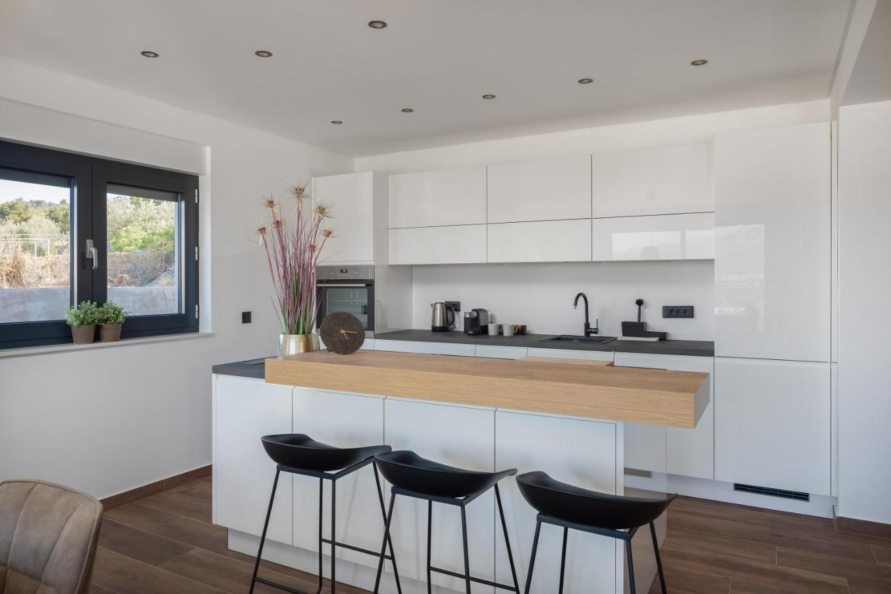 House & Home Slatine Εξωτερικό φωτογραφία